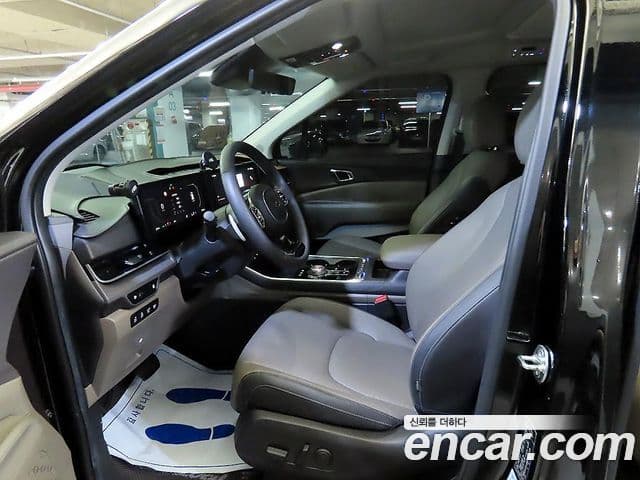 Kia Carnival 2024 — Şəkil 5/20