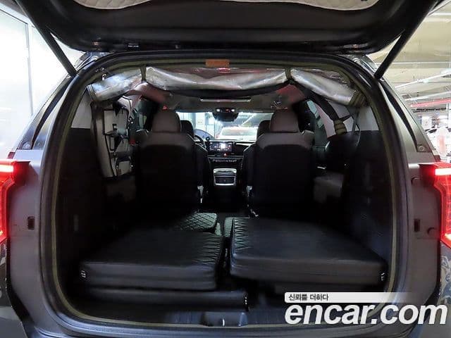 Kia Carnival 2024 — Şəkil 14/20