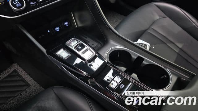 Hyundai Sonata 2022 — Фото 9/20