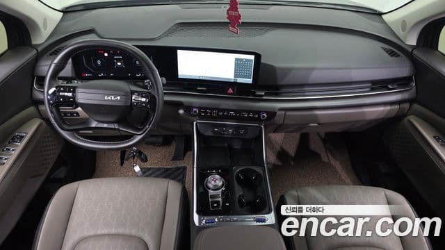 Kia Carnival 2025 — Şəkil 7/20