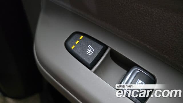 Kia Carnival 2025 — Şəkil 19/20