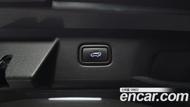 Hyundai Tucson Hybrid 2023 — Photo 5/33