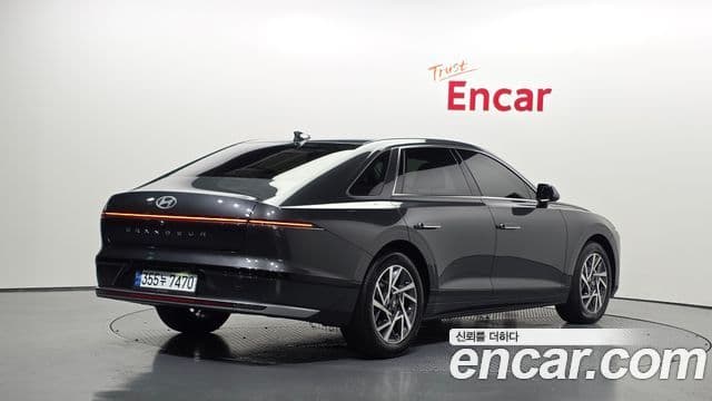 Hyundai Grandeur 2023 — Şəkil 2/20