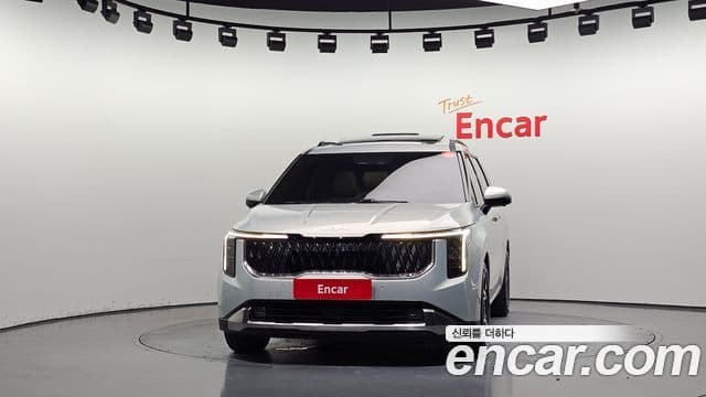 Kia Carnival 2024 — Şəkil 2/20