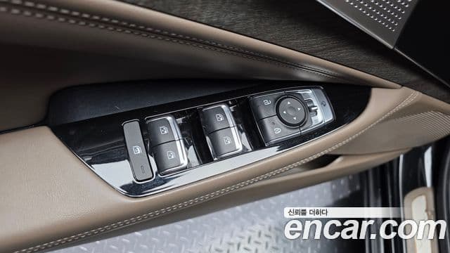 Kia K8 2022 — Photo 14/33