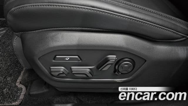 Hyundai Santa Fe 2026 — Photo 37/38