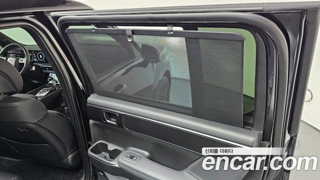 Hyundai Santa Fe 2026 — Photo 35/38