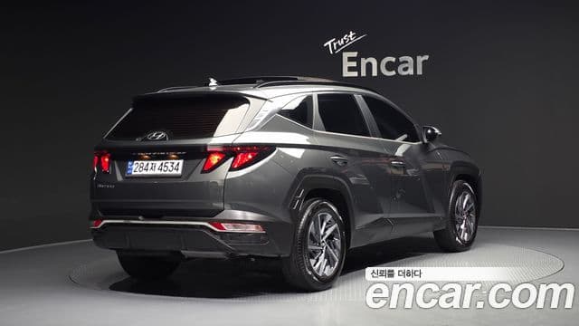 Hyundai Tucson Hybrid 2021 — Photo 29/31