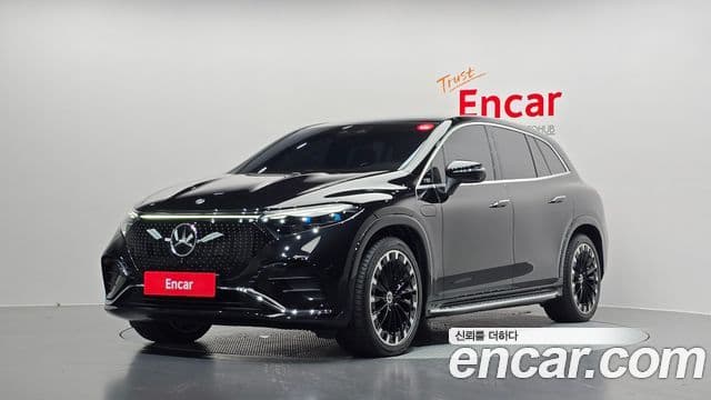 Mercedes-Benz EQS SUV 2024 — Photo 9/20