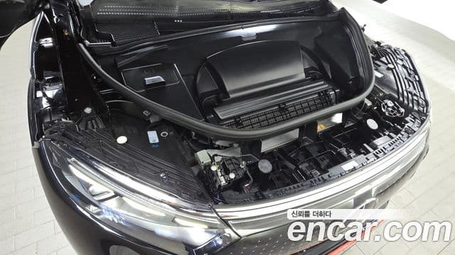 Mercedes-Benz EQS SUV 2024 — Photo 11/20