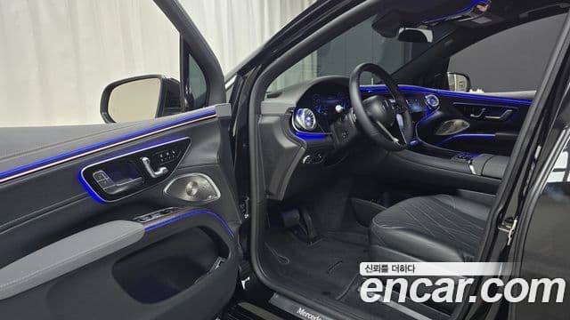Mercedes-Benz EQS SUV 2024 — Photo 19/20