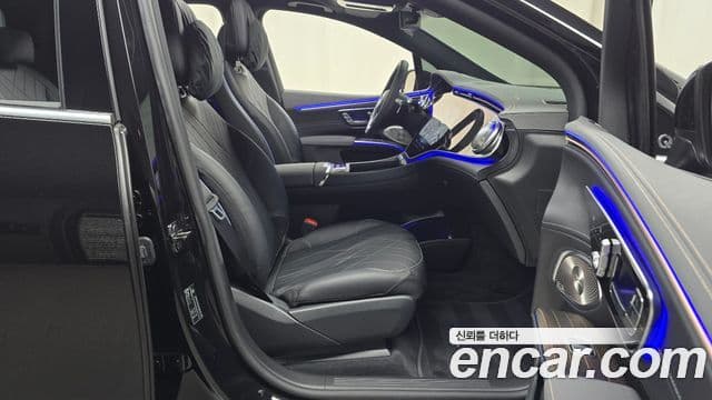 Mercedes-Benz EQS SUV 2024 — Photo 17/20
