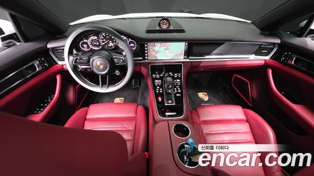 Porsche Panamera 2023 — Şəkil 7/20