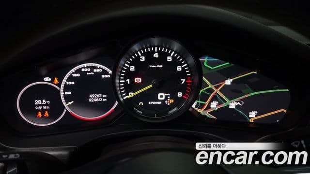 Porsche Panamera 2023 — Şəkil 8/20