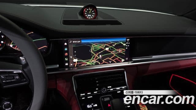 Porsche Panamera 2023 — фото 14 из 20