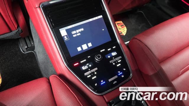 Porsche Panamera 2023 — Şəkil 18/20