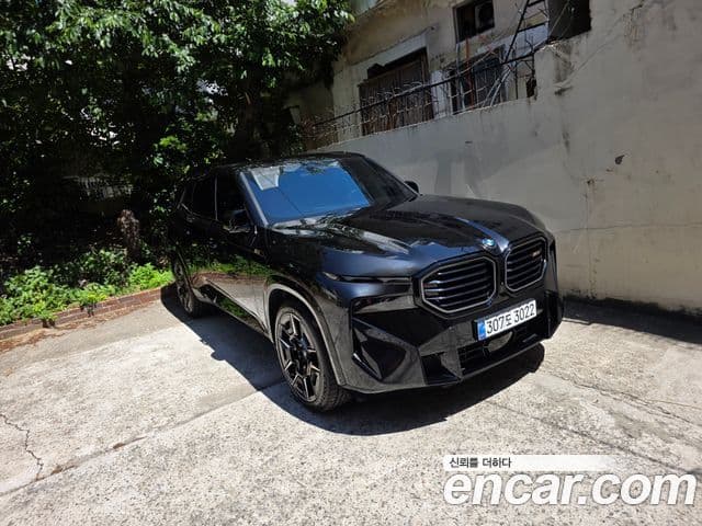 BMW XM 2023 — Photo 6/8