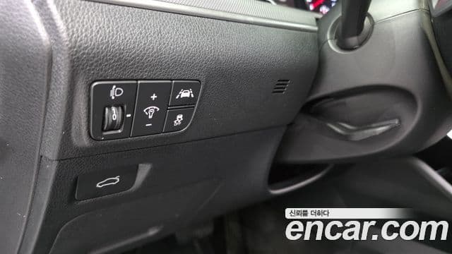 Kia K5 2023 — Şəkil 14/20