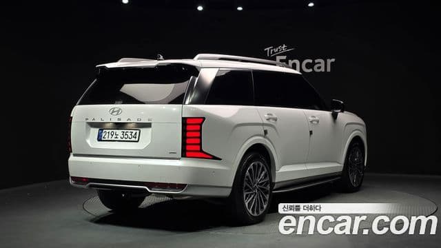 Hyundai Palisade 2025 — Photo 22/39