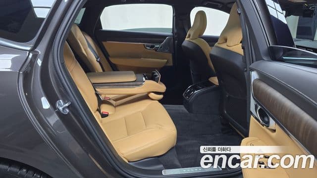 Volvo S90 2022 — Şəkil 11/20