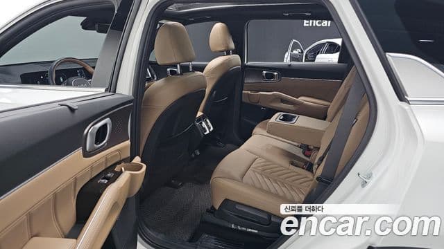 Kia Sorento 2024 — Şəkil 12/20