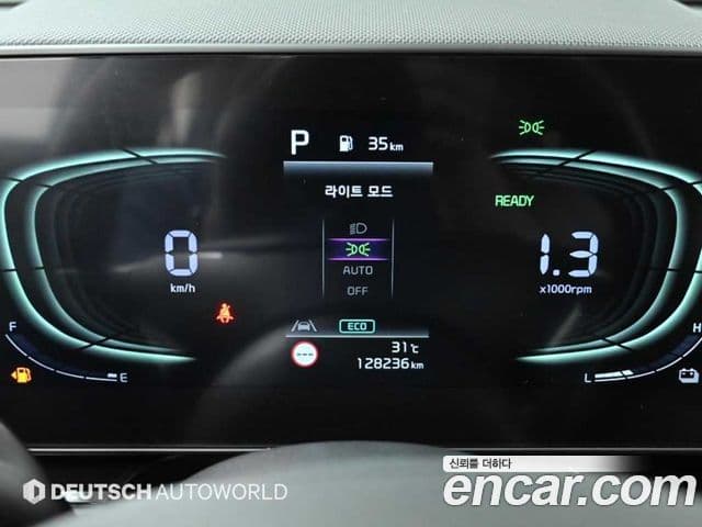 Kia Niro 2022 — Фото 7/20