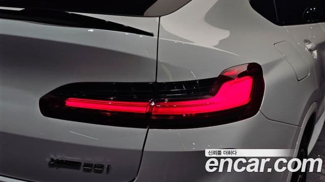 BMW X4 2025 — ფოტო 13/32