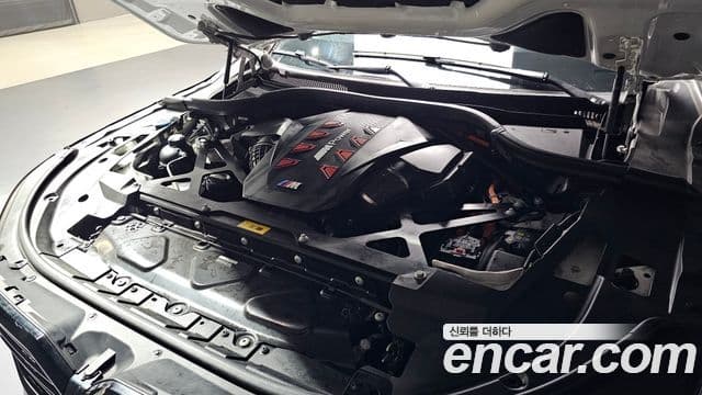 BMW XM 2023 — Photo 11/20