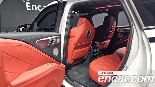 BMW XM 2023 — Photo 9/20