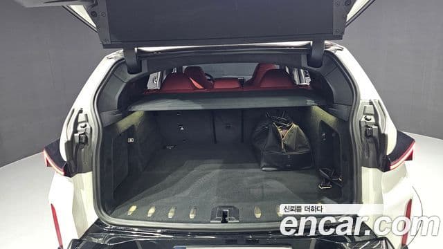BMW XM 2023 — Photo 4/20