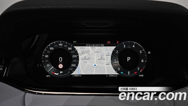 Land Rover Range Rover Evoque 2025 — Фото 7/20