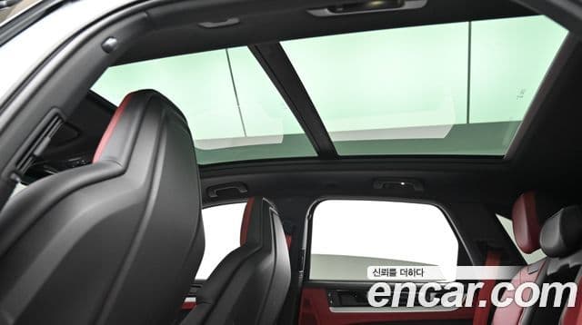 Porsche Cayenne 2025 — Şəkil 18/20