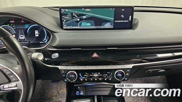 Genesis Electrified G80 2022 — фото 12 из 20