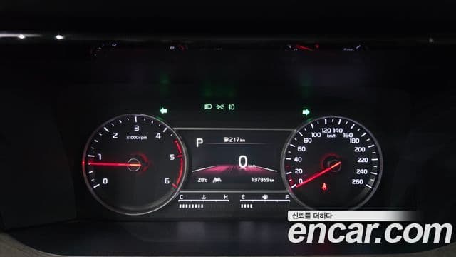 Kia Sorento 2021 — Şəkil 8/20