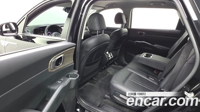 Kia Sorento 2021 — фото 12 из 20
