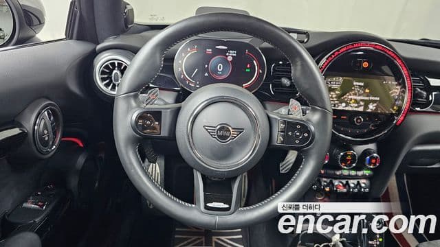 Mini Cooper S 2022 — Фото 12/20