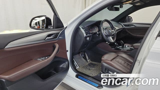 BMW X4 2020 — Фото 10/20