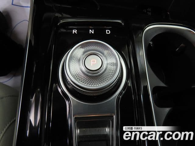 Kia Carnival 2022 — фото 4 из 19