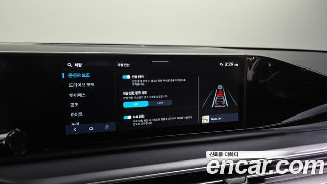 Hyundai Grandeur 2023 — Şəkil 16/20