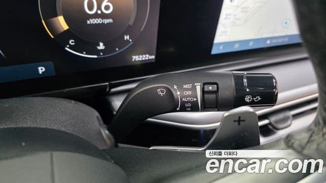Hyundai Grandeur Hybrid 2023 — ფოტო 23/35