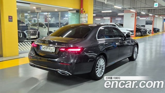 Mercedes-Benz E-Class 2021 — Şəkil 1/20