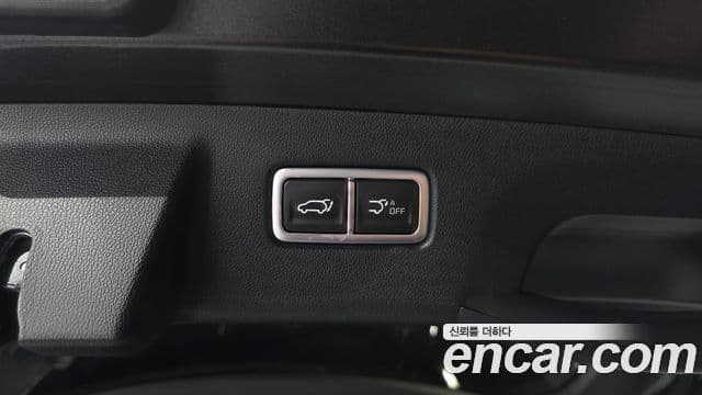 Kia Sorento 2023 — ფოტო 20/20