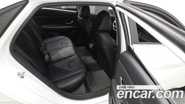 Hyundai Avante 2023 — фото 11 из 20