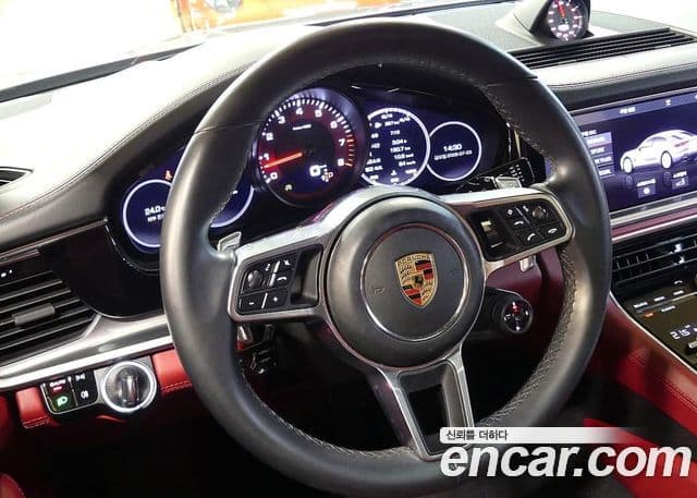 Porsche Panamera 2020 — Şəkil 13/20