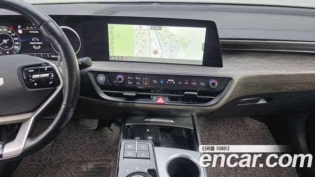 Kia K8 2022 — ფოტო 14/20
