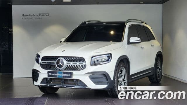 Mercedes-Benz GLB-Class 2022 — ფოტო 17/17