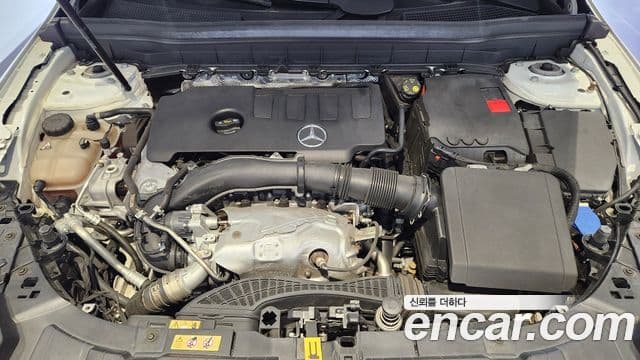 Mercedes-Benz GLB-Class 2022 — ფოტო 5/17