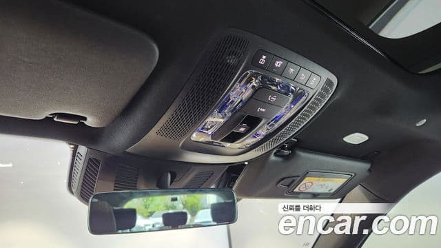 Mercedes-Benz GLB-Class 2022 — ფოტო 16/17