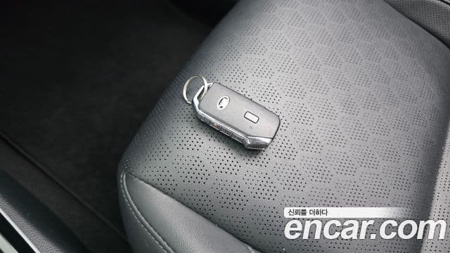 Kia Seltos 2021 — фото 18 из 20