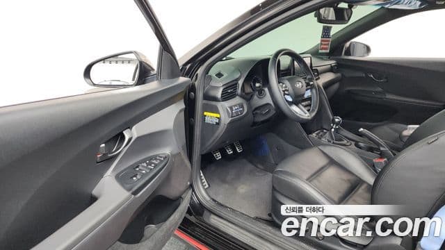 Hyundai Veloster 2020 — Şəkil 10/20